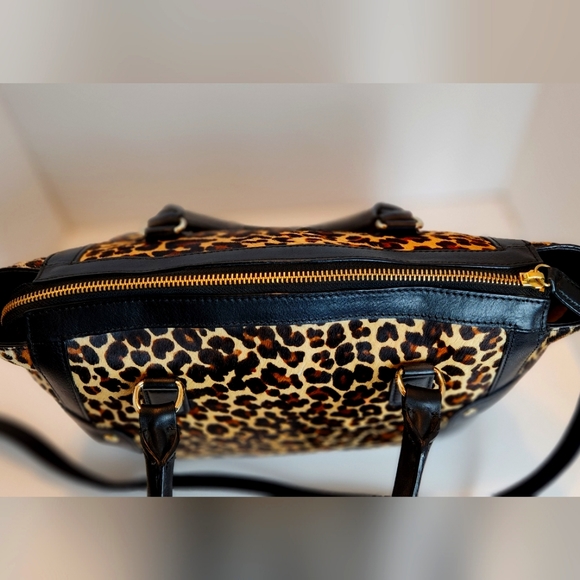 Leopard Haircalf and Black Leather Bag Tote with Shoulder Strap - Picture 4 of 12